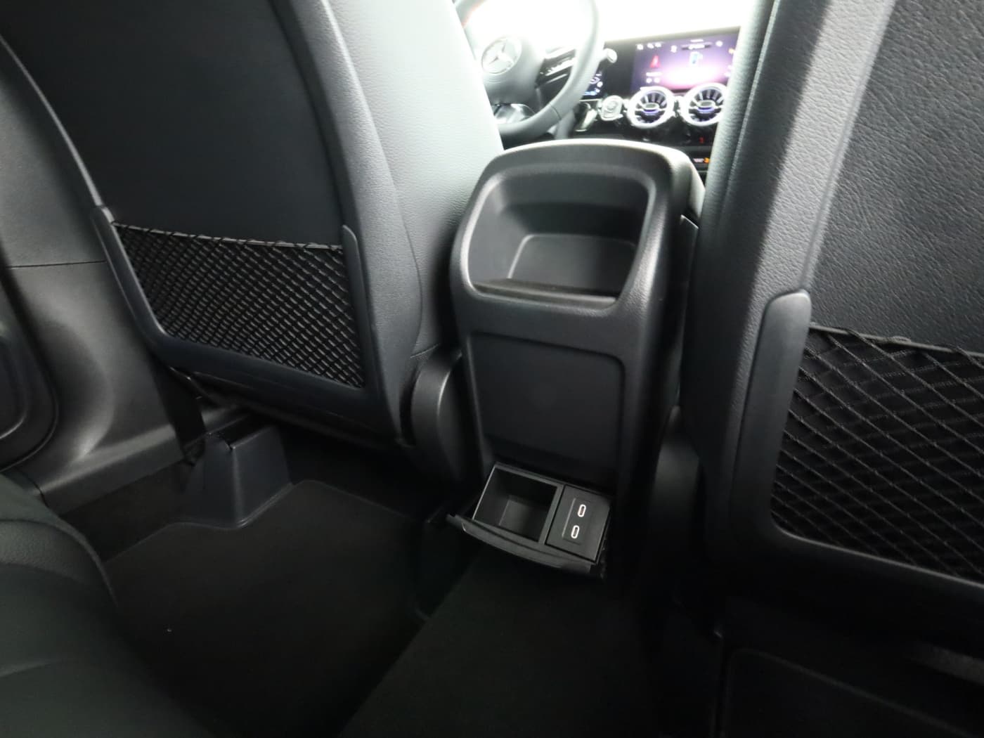 Mercedes-Benz GLA 200 Bild 25