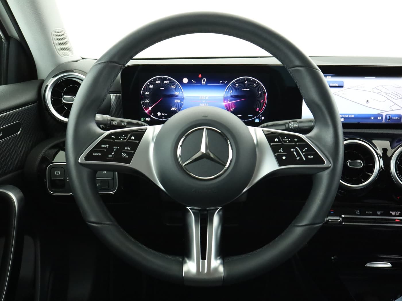 Mercedes-Benz A 180 Bild 11