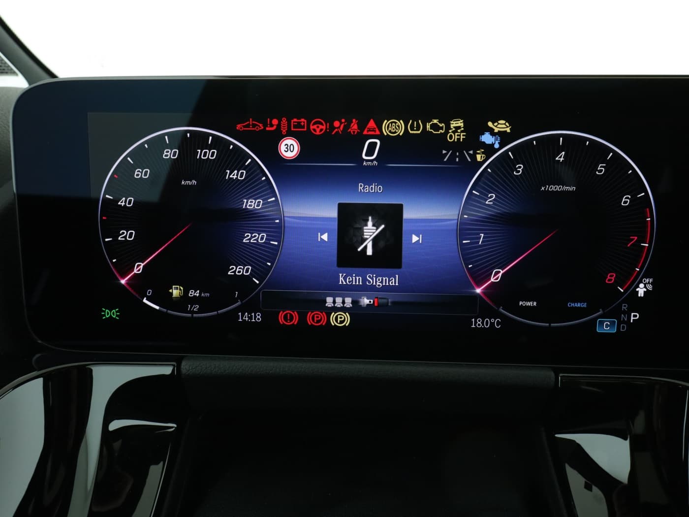 Mercedes-Benz GLA 250 4MATIC Bild 12