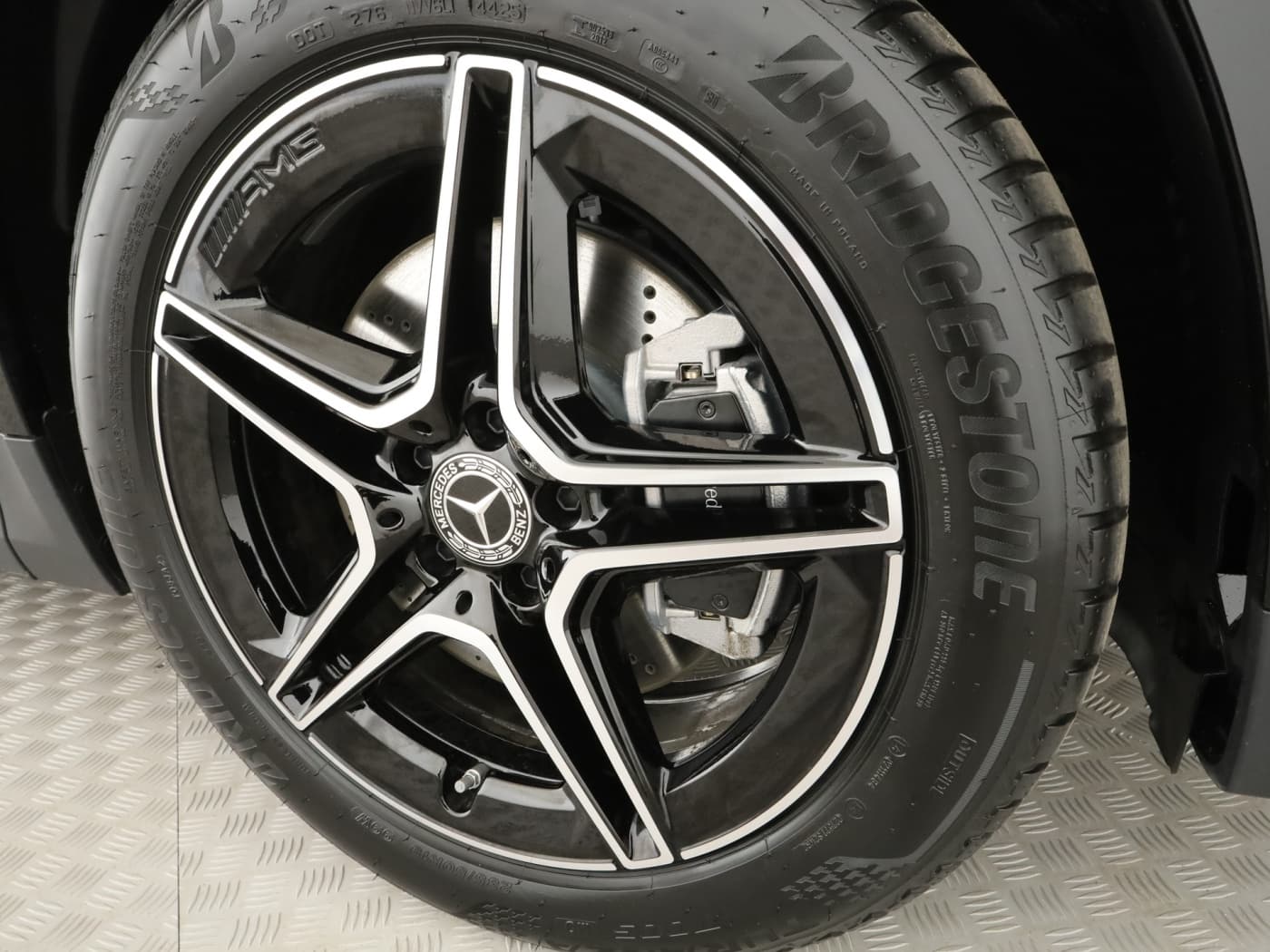 Mercedes-Benz GLA 250 4MATIC Bild 22