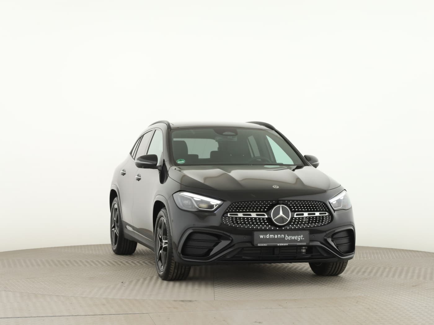 Mercedes-Benz GLA 250 4MATIC Bild 3