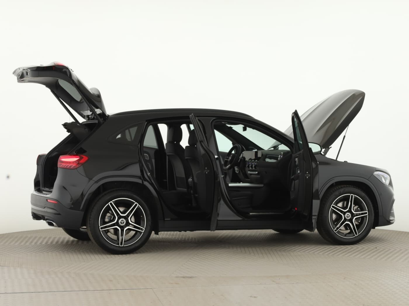 Mercedes-Benz GLA 250 4MATIC Bild 8