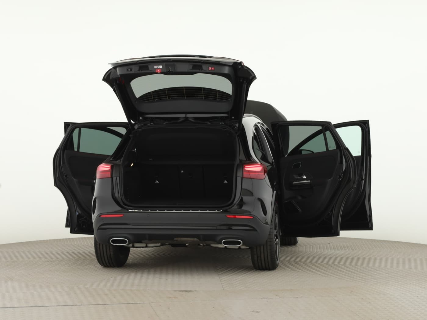 Mercedes-Benz GLA 250 4MATIC Bild 9