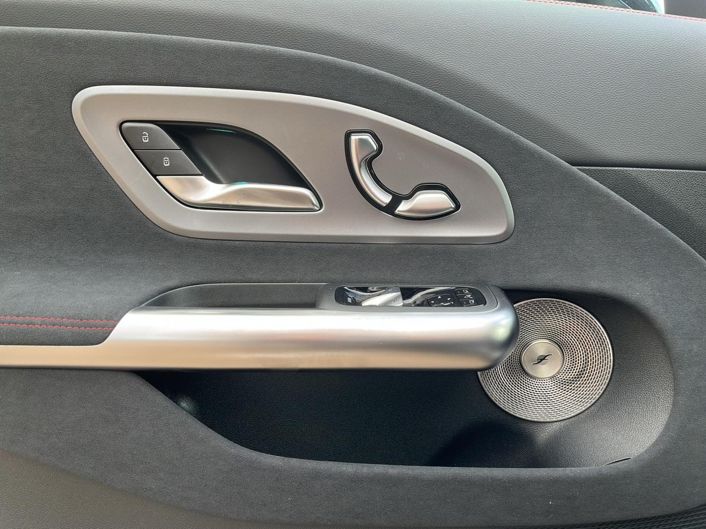 Mercedes-Benz CLA 250+ EQ Bild 18