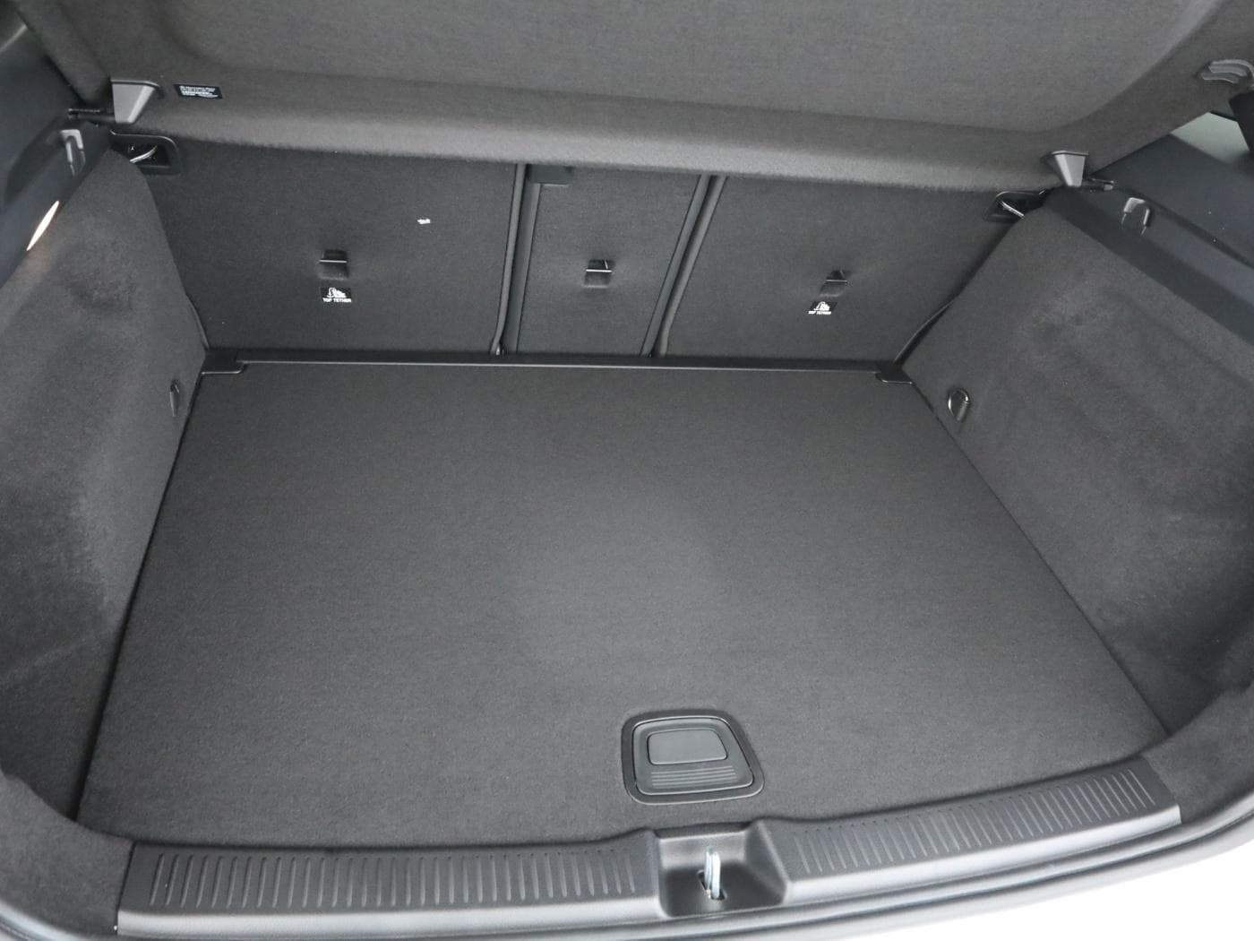 Mercedes-Benz B 220 d Bild 23