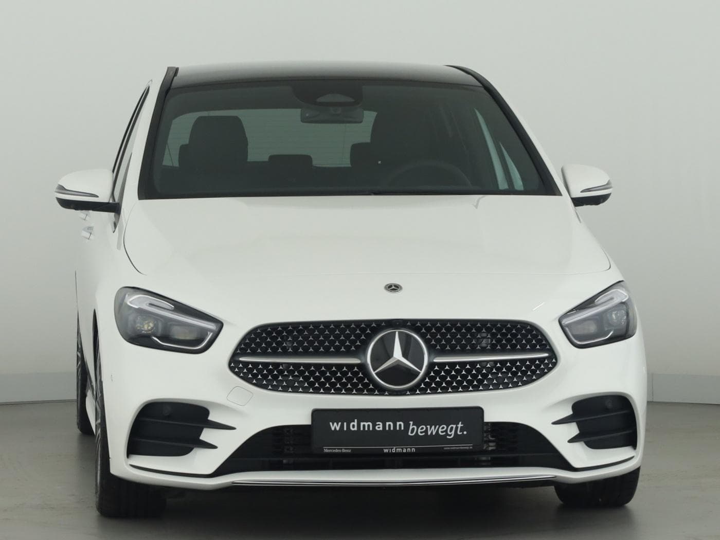 Mercedes-Benz B 220 d Bild 3