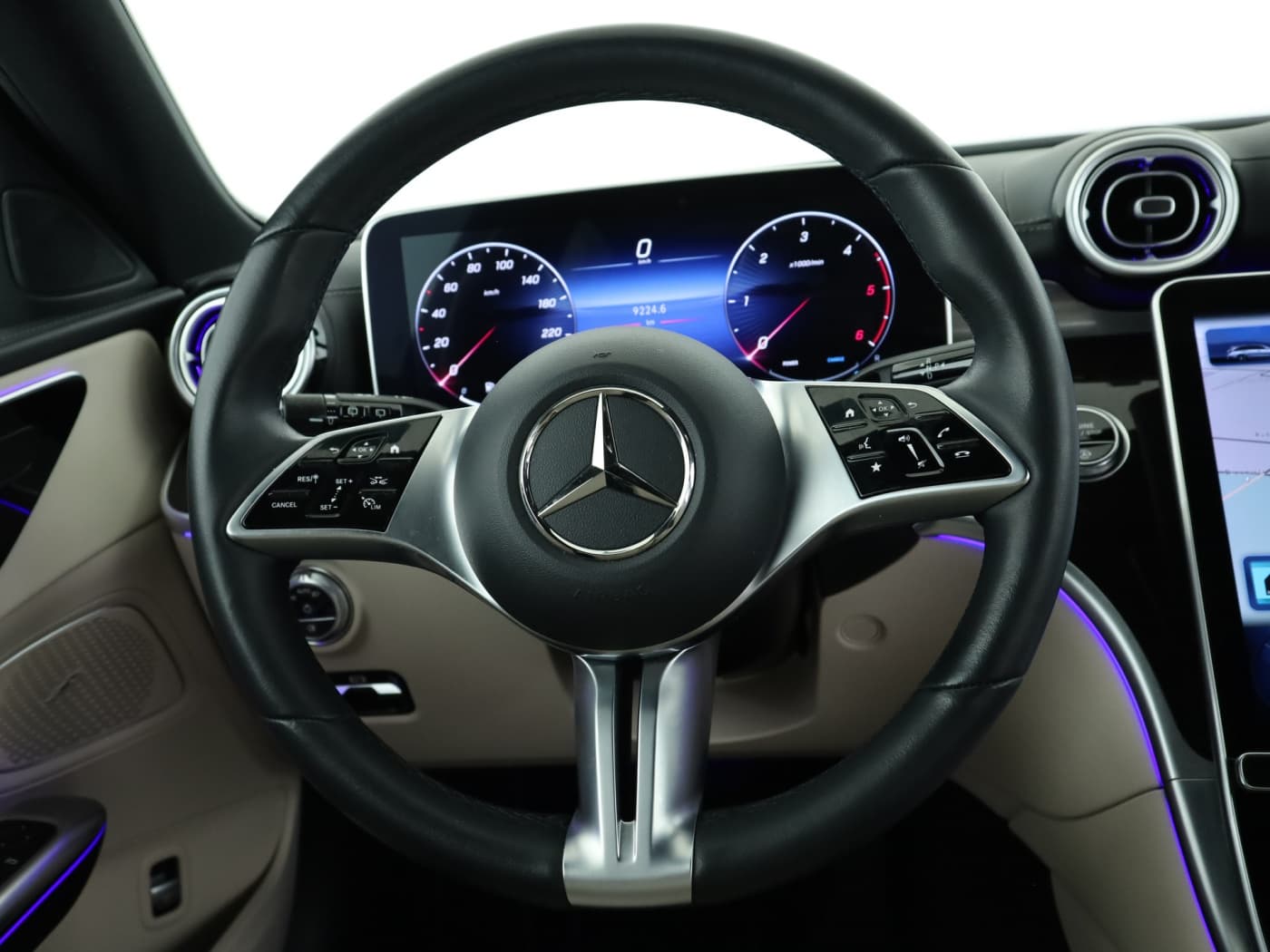 Mercedes-Benz C 220 d T Bild 11