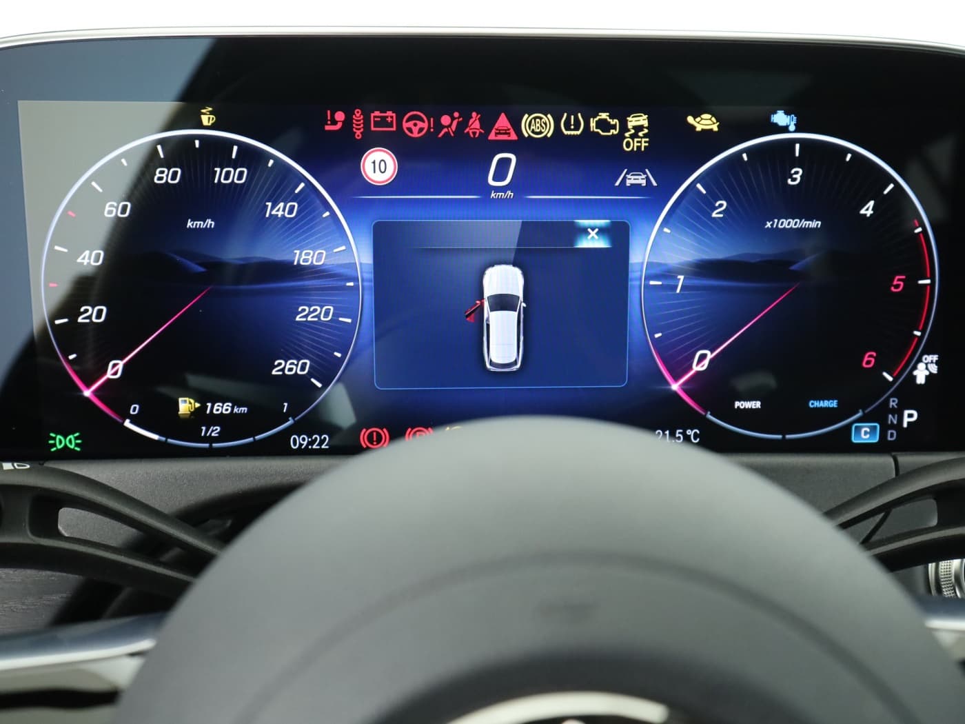 Mercedes-Benz E 220 d 4M T Bild 12