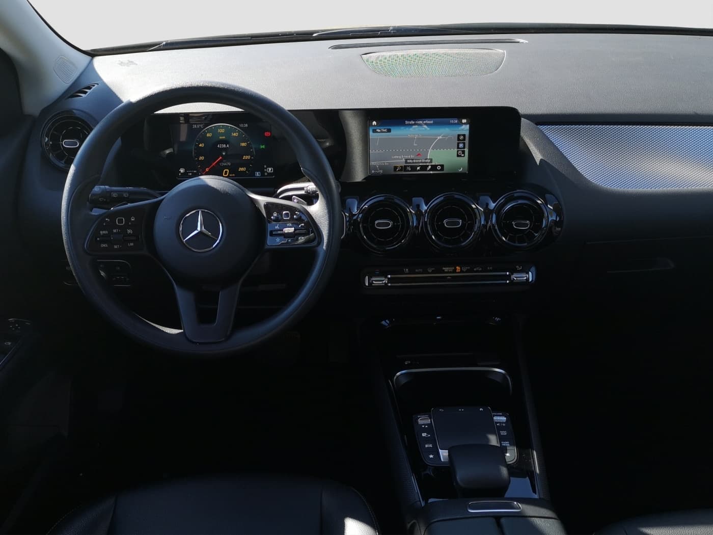 Mercedes-Benz B 200 d Bild 9