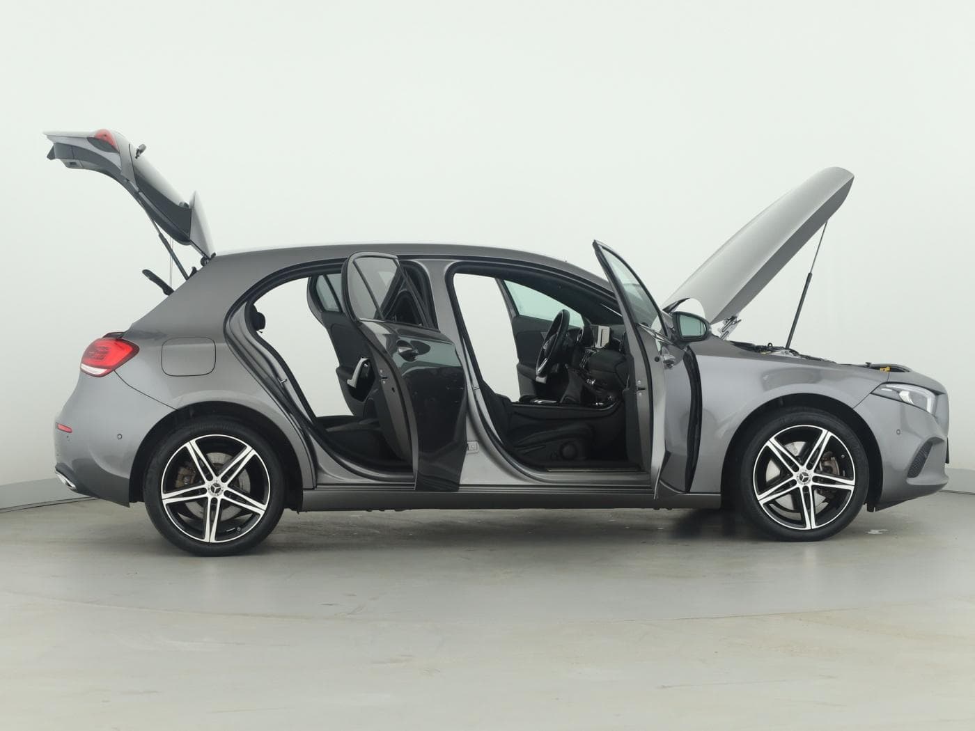 Mercedes-Benz A 250 e Bild 8