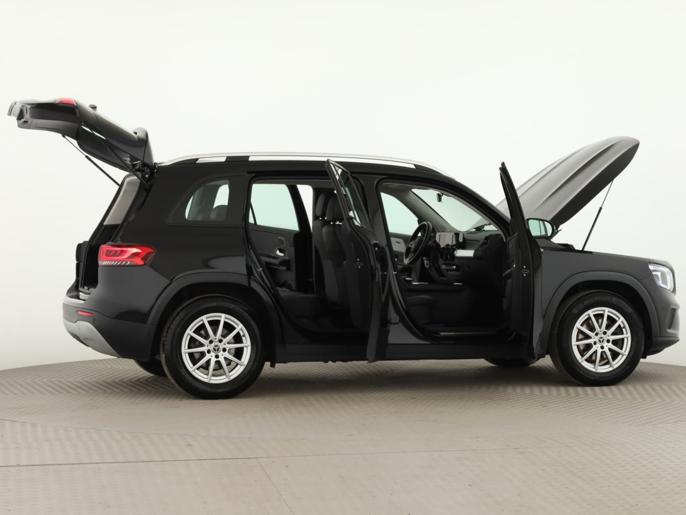 Mercedes-Benz GLB 200 d Bild 8