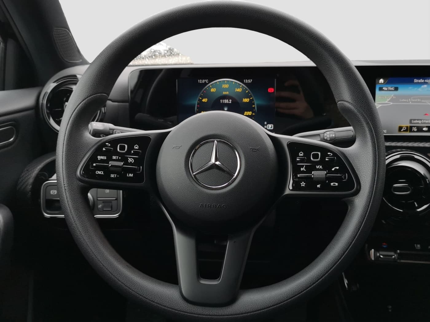 Mercedes-Benz A 180 d Bild 10