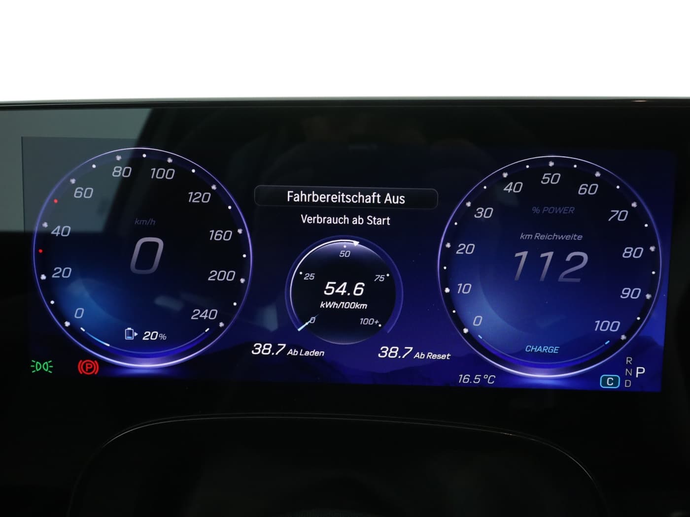 Mercedes-Benz GLB 250+ mit EQ Technologie Bild 12