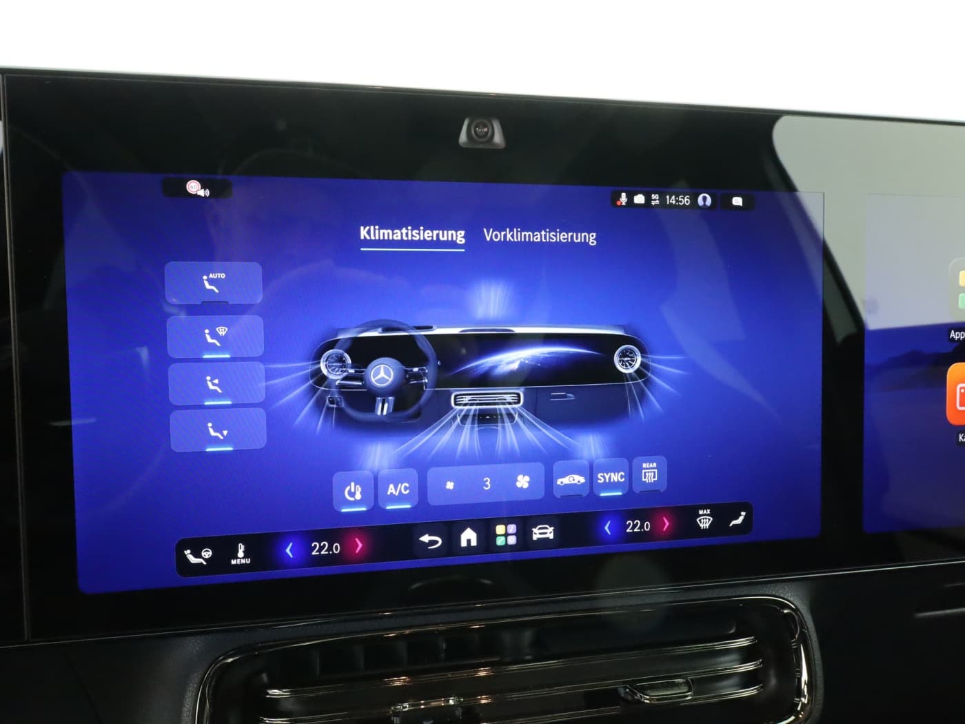 Mercedes-Benz GLB 250+ mit EQ Technologie Bild 14