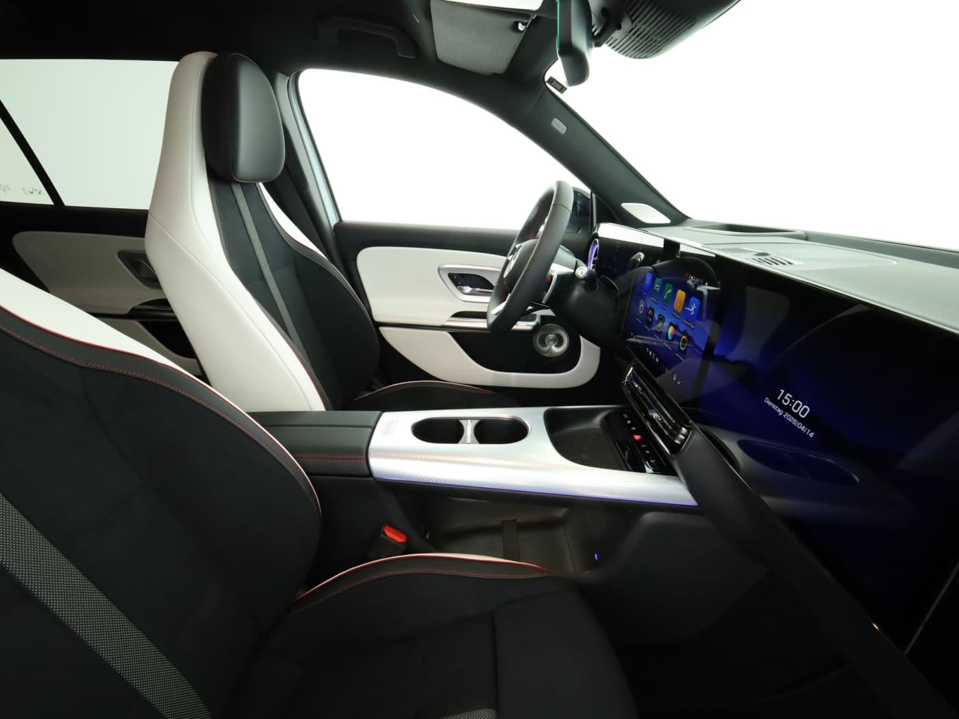 Mercedes-Benz GLB 250+ mit EQ Technologie Bild 17