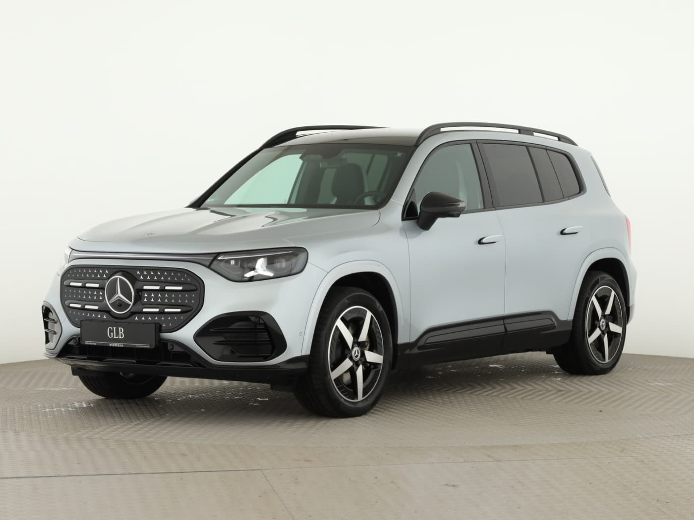 Mercedes-Benz GLB 250+ mit EQ Technologie Bild 5
