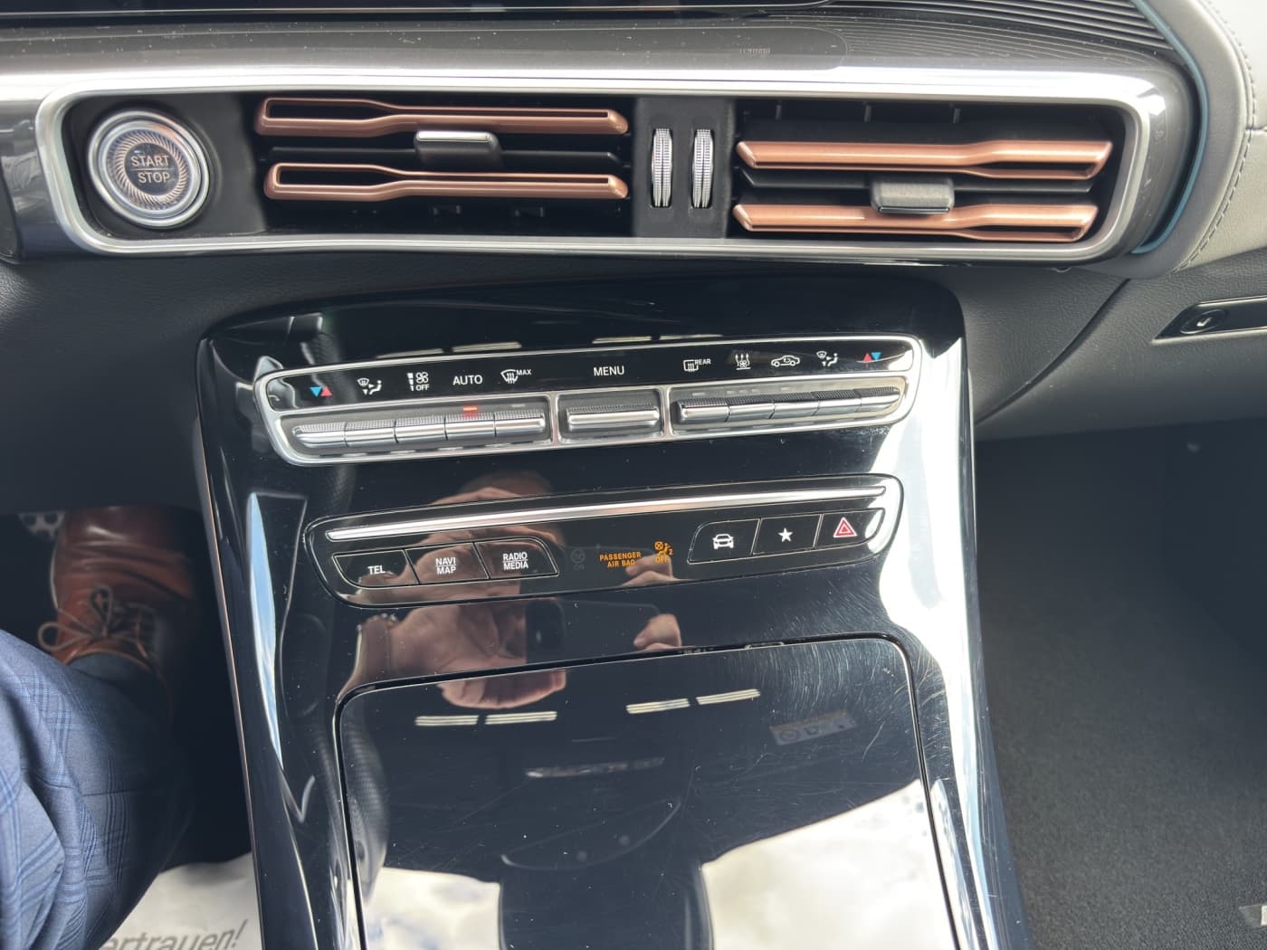 Mercedes-Benz EQC 400 4M Bild 13