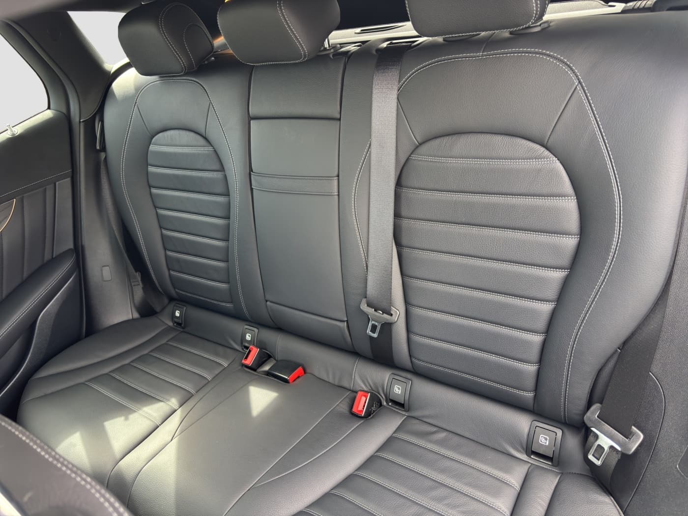 Mercedes-Benz EQC 400 4M Bild 17