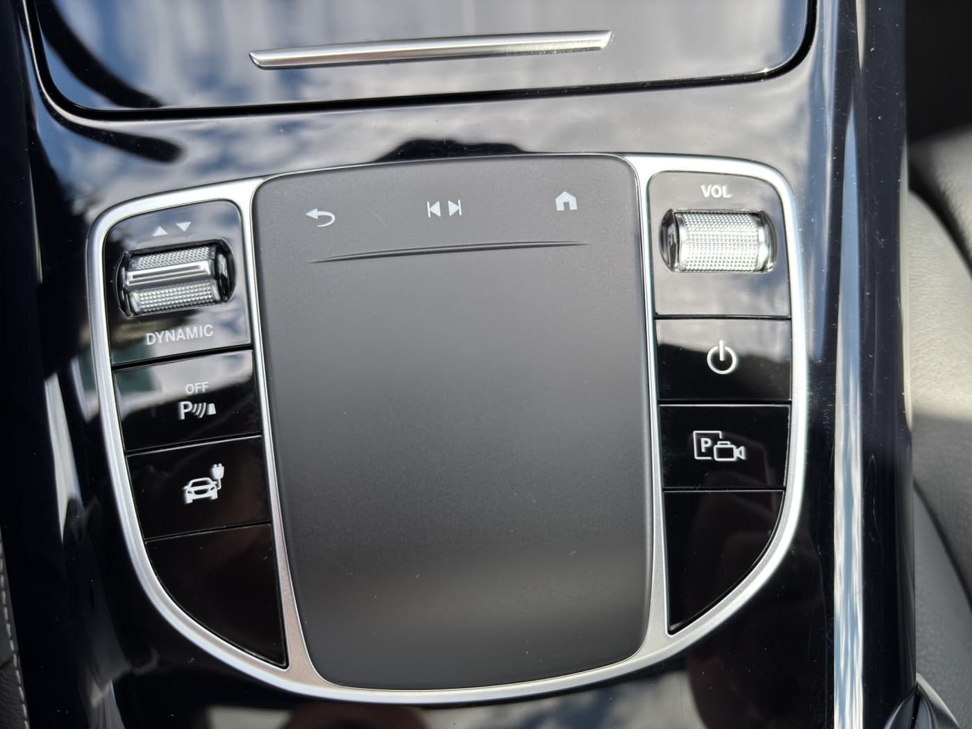 Mercedes-Benz EQC 400 4M Bild 26