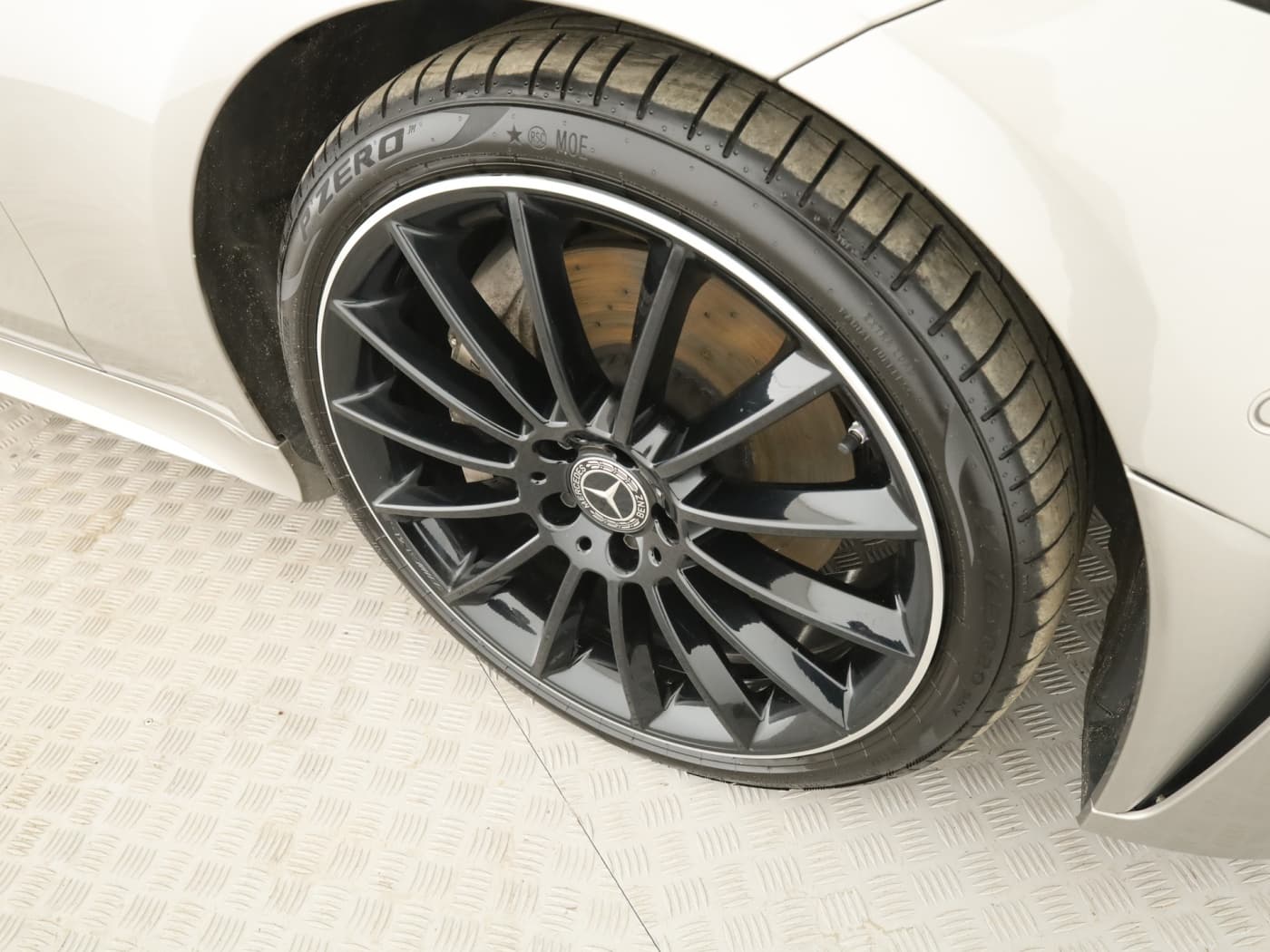 Mercedes-Benz CLS 400 d 4M Bild 22