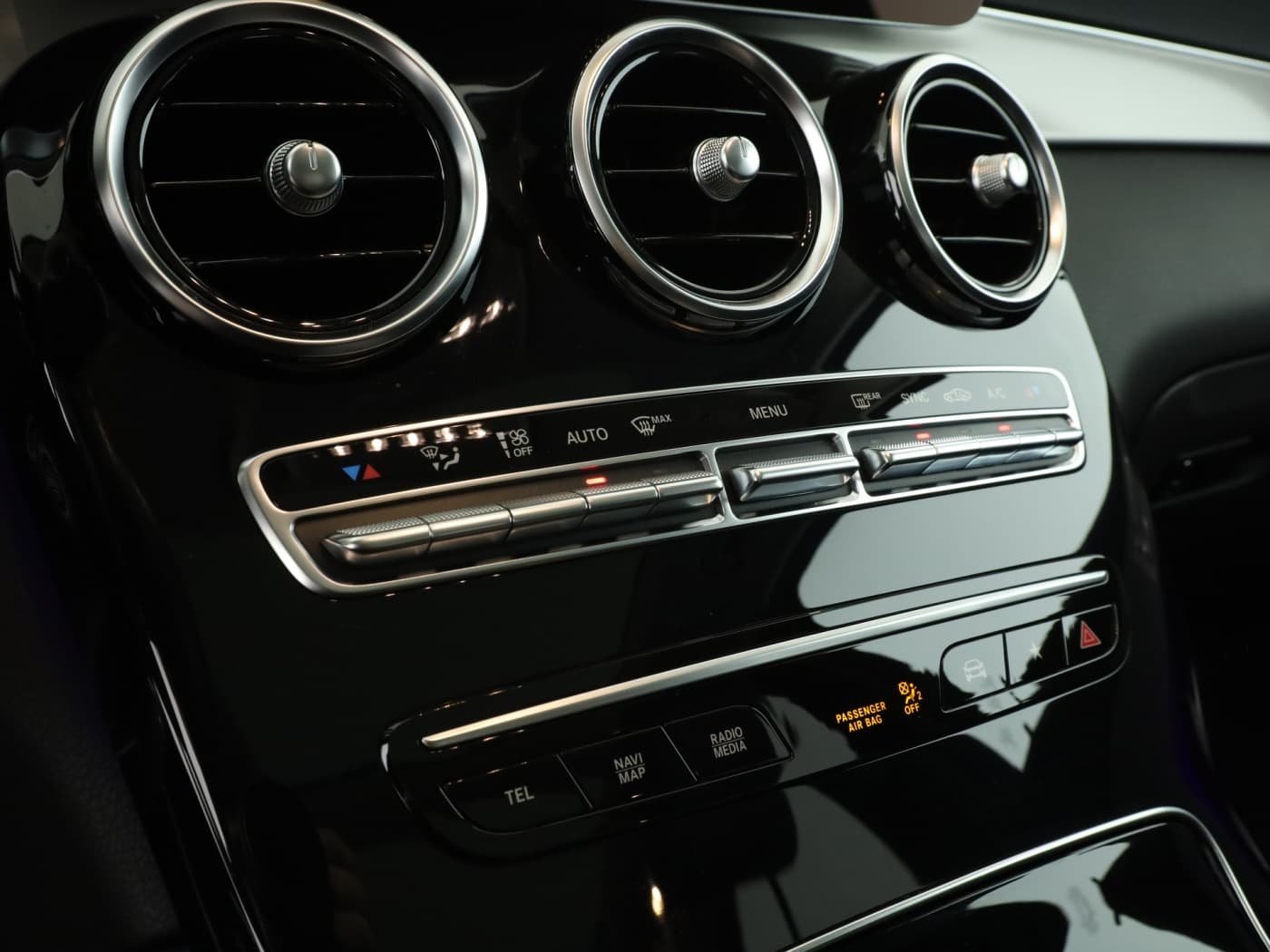 Mercedes-Benz GLC 220 d 4M Bild 14