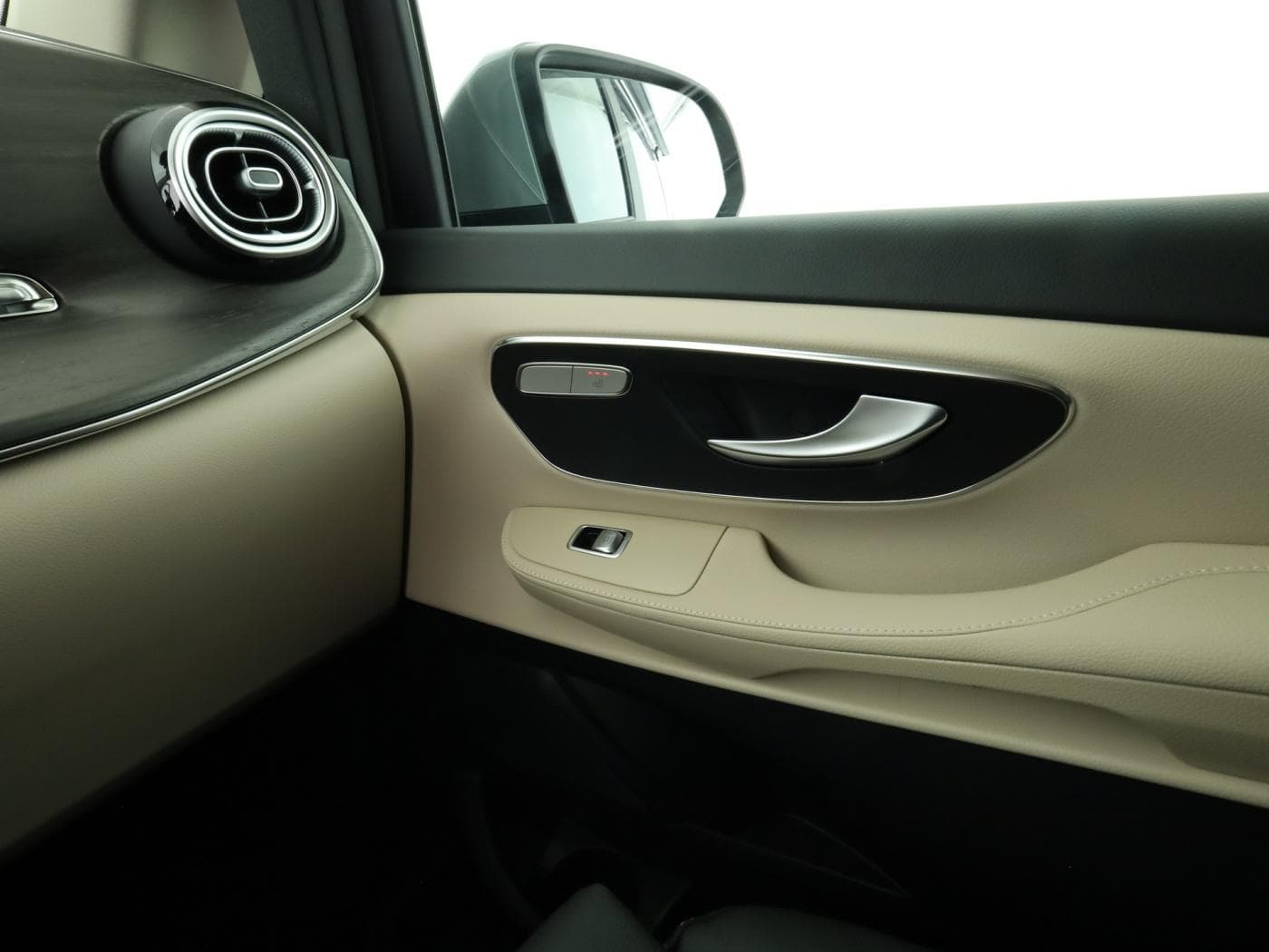 Mercedes-Benz V-Klasse Marco Polo 300d (4 Sitzer) Bild 16