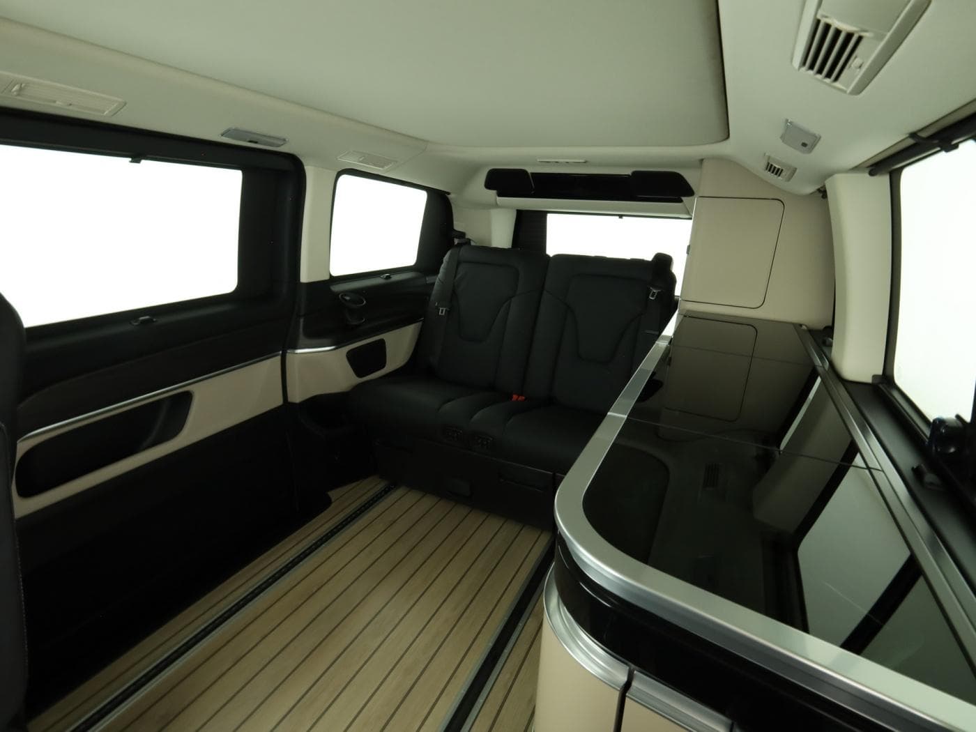 Mercedes-Benz V-Klasse Marco Polo 300d (4 Sitzer) Bild 18