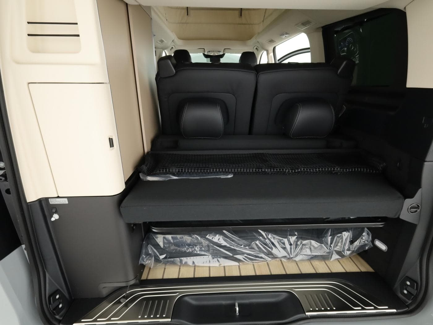 Mercedes-Benz V-Klasse Marco Polo 300d (4 Sitzer) Bild 23