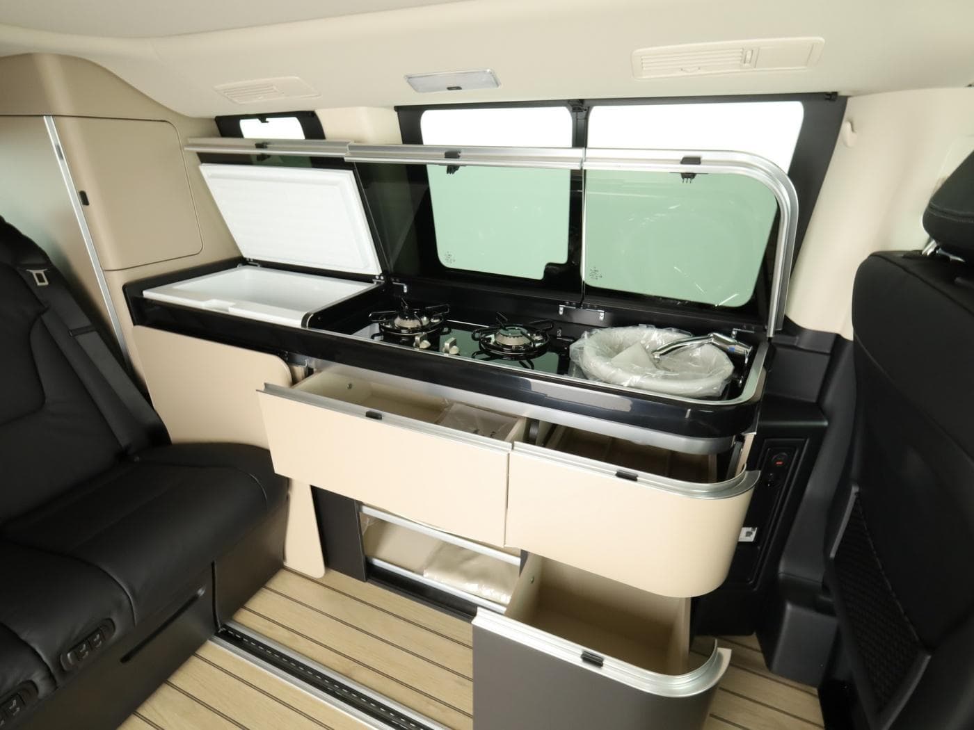 Mercedes-Benz V-Klasse Marco Polo 300d (4 Sitzer) Bild 28