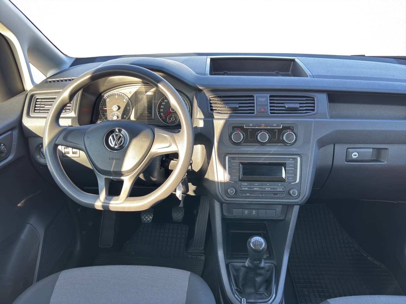 Volkswagen Caddy Maxi 2.0 TDI Kombi EcoProfi Bild 9