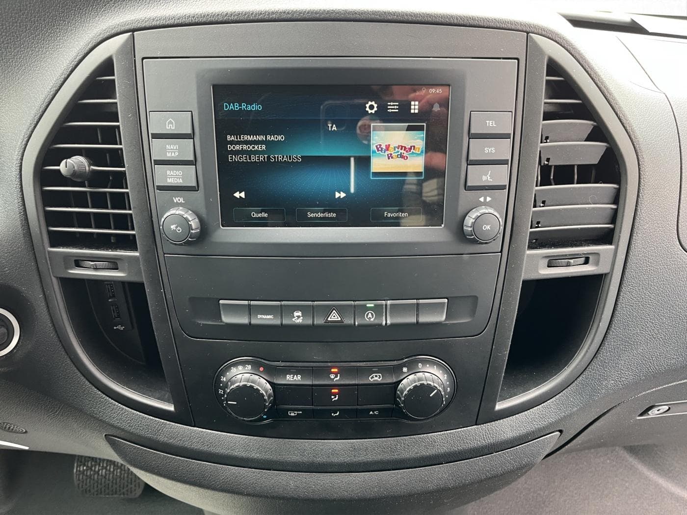 Mercedes-Benz Vito 116 CDI Tourer PRO Extralang Bild 12