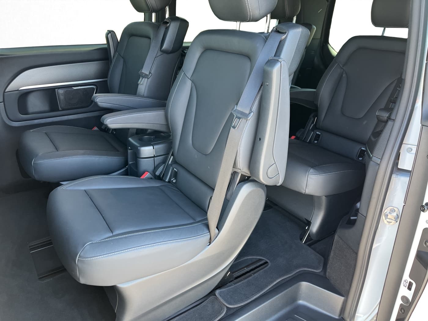 Mercedes-Benz V 300 d 4MATIC AVANTGARDE EDITION AMG Bild 14