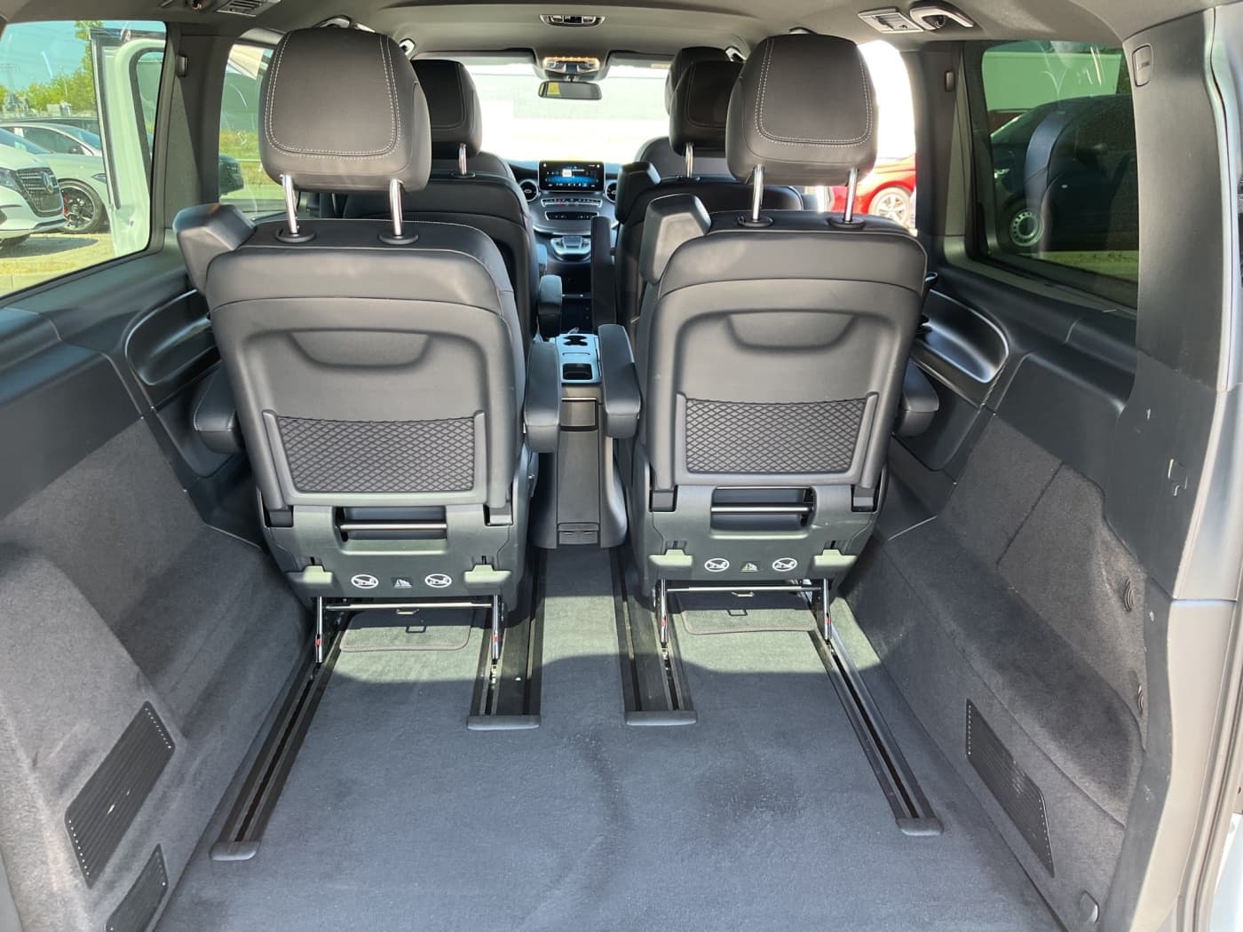 Mercedes-Benz V 300 d 4MATIC AVANTGARDE EDITION AMG Bild 20