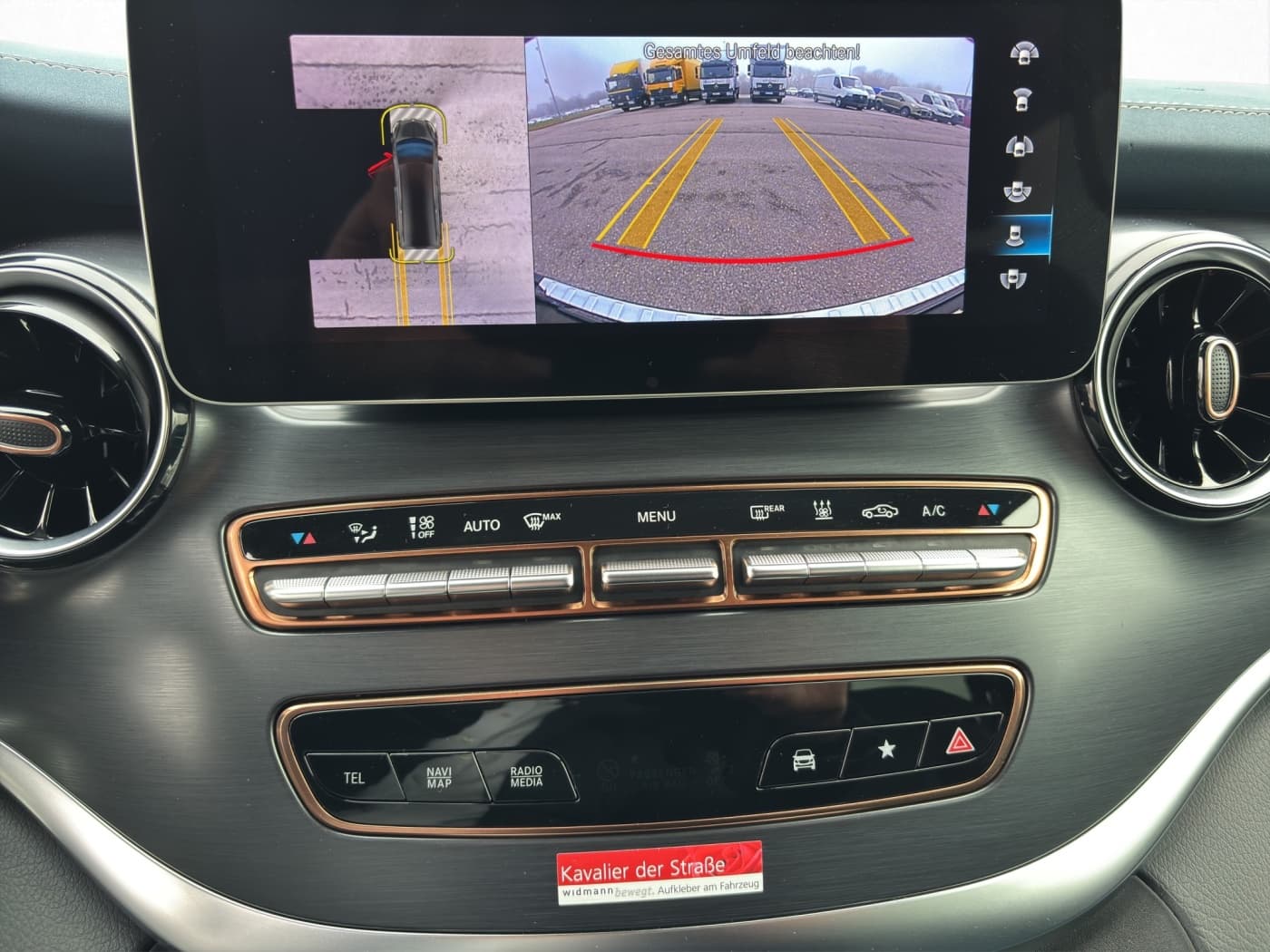 Mercedes-Benz EQV 300 Lang Bild 13