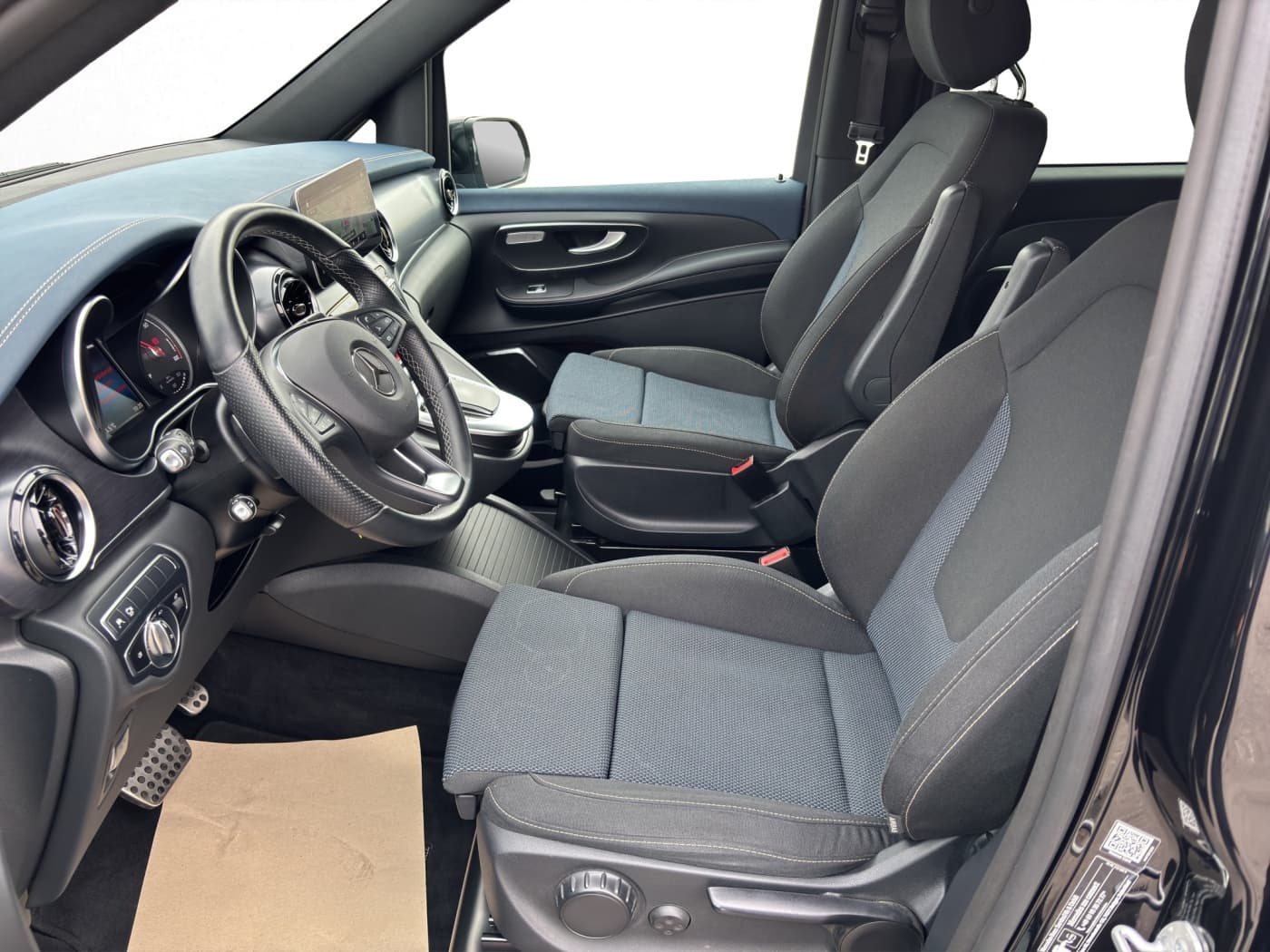 Mercedes-Benz EQV 300 Lang Bild 15