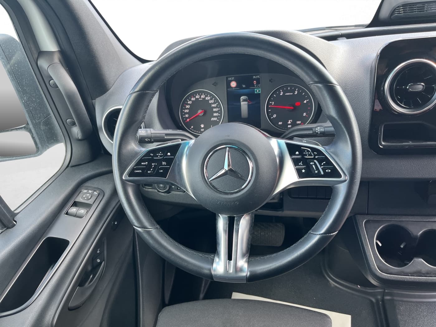 Mercedes-Benz Sprinter 317 CDI Kasten lang Bild 10