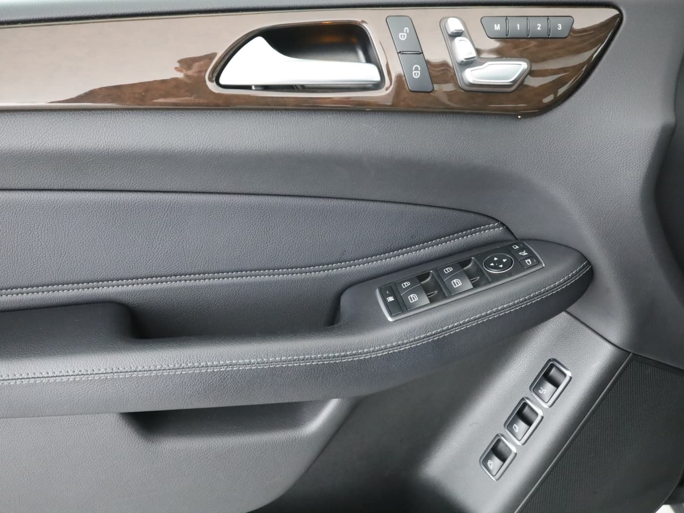 Mercedes-Benz GLS 350 d 4M Bild 20