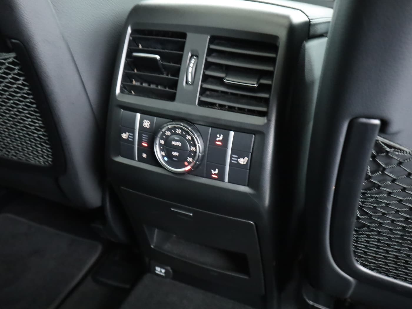 Mercedes-Benz GLS 350 d 4M Bild 24