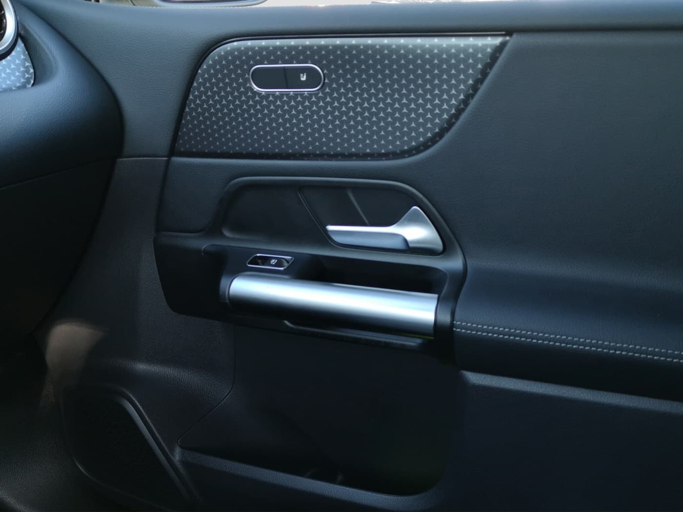 Mercedes-Benz B 180 Bild 14