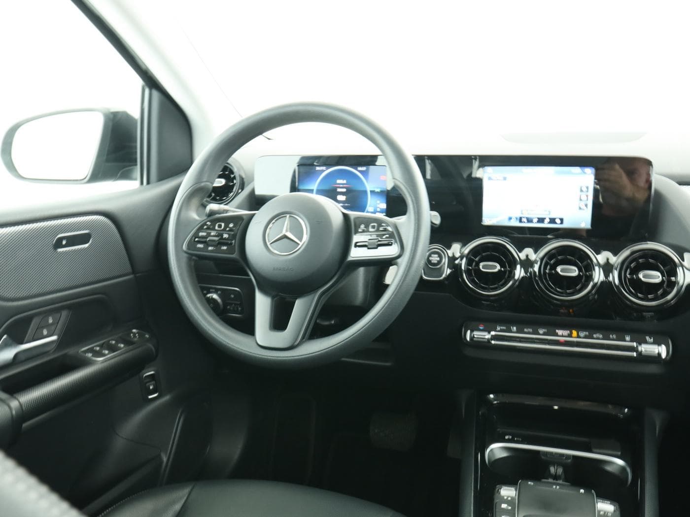 Mercedes-Benz B 250 e Bild 10