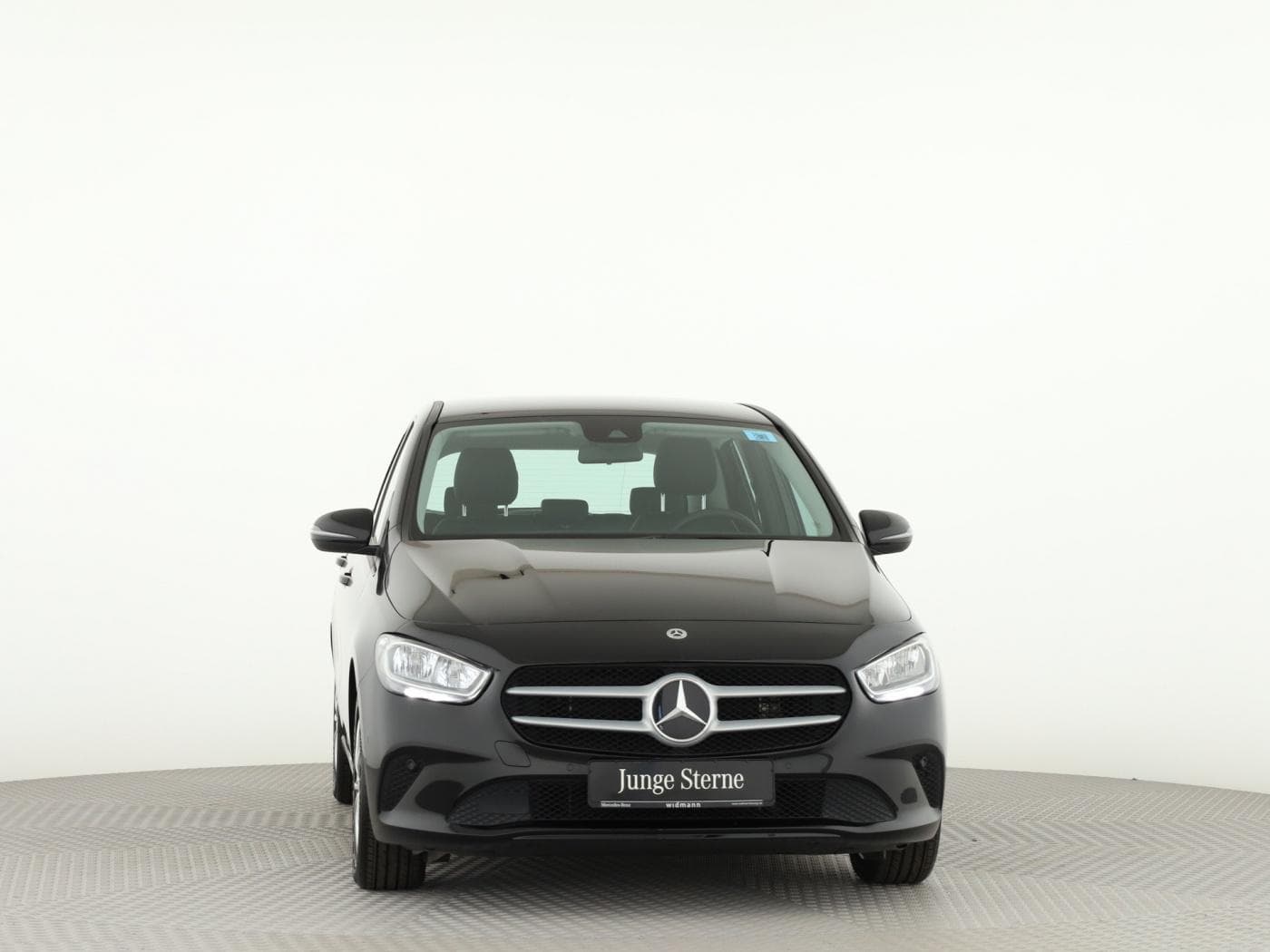 Mercedes-Benz B 250 e Bild 3