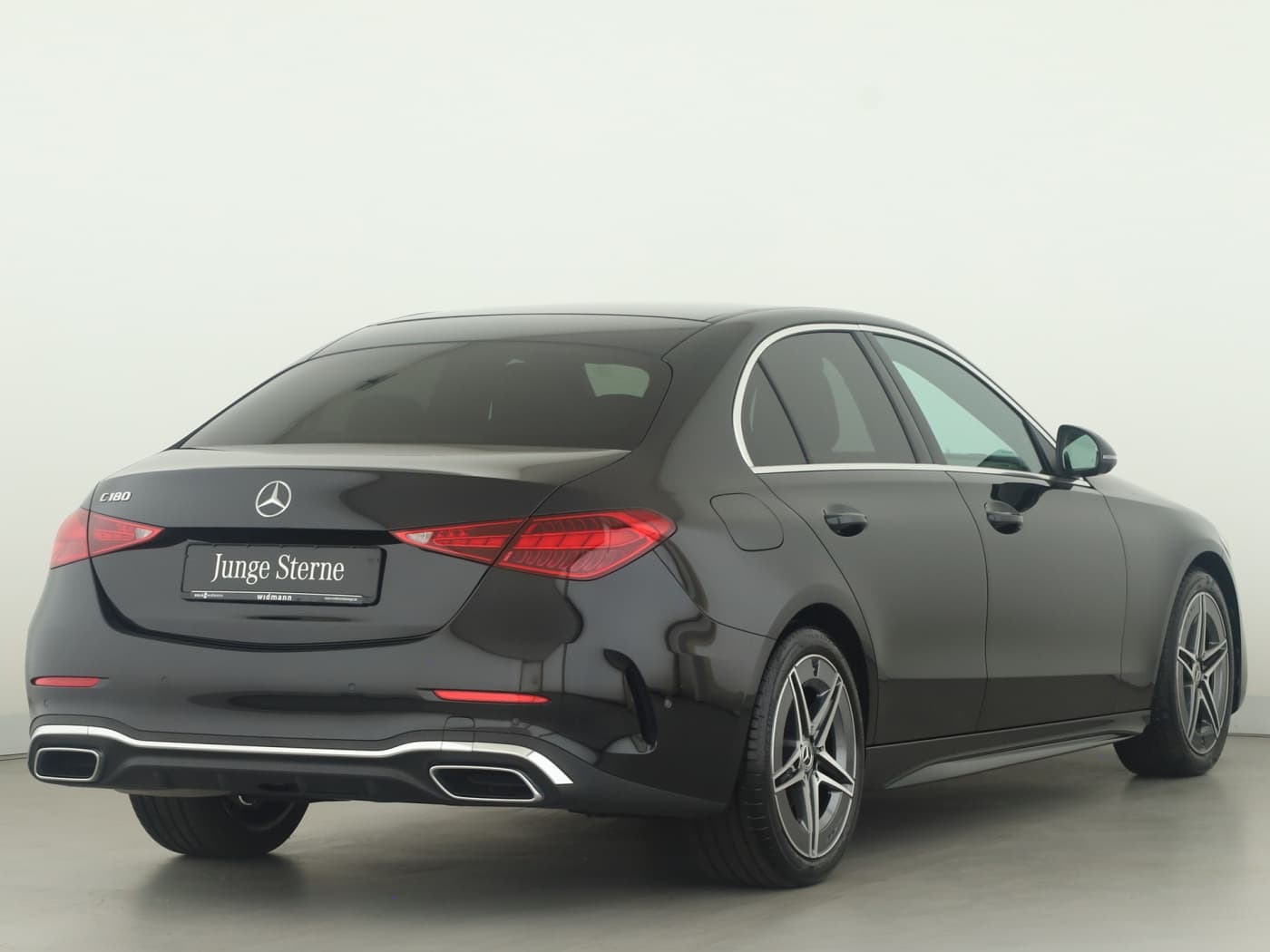 Mercedes-Benz C 180 Bild 2