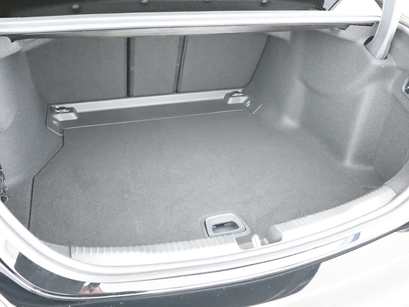 Mercedes-Benz C 180 Bild 23