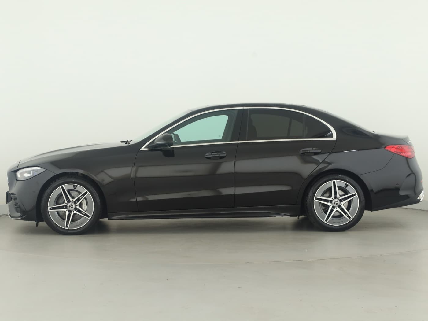 Mercedes-Benz C 180 Bild 7