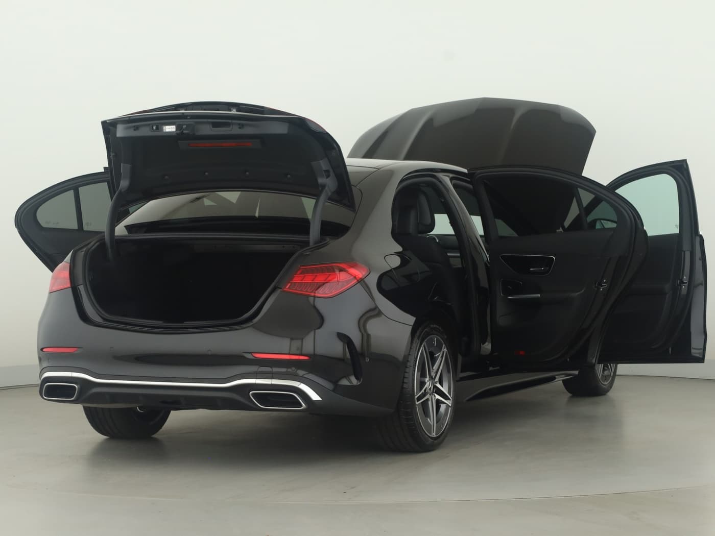 Mercedes-Benz C 180 Bild 9