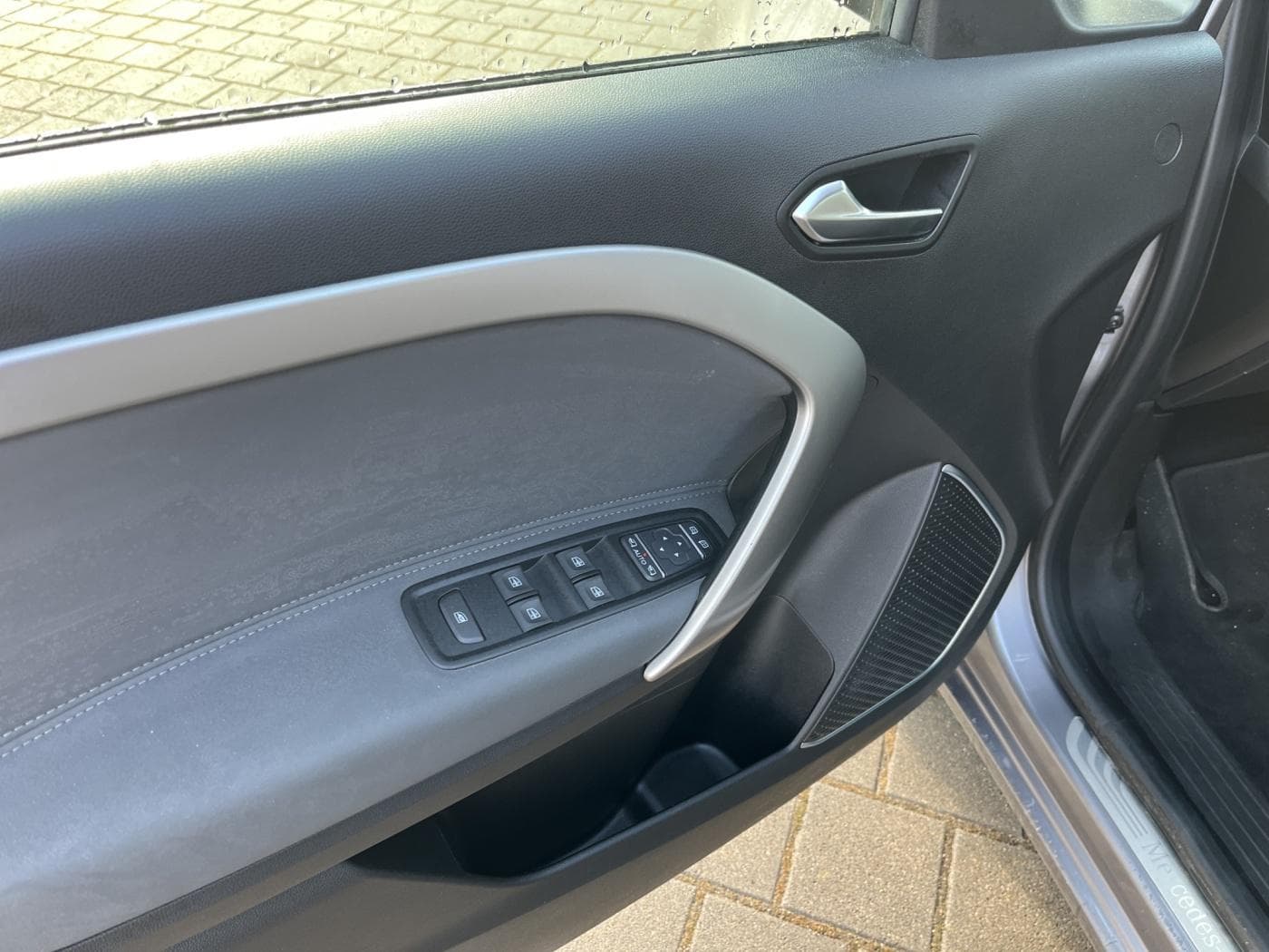 Mercedes-Benz T 180 d EDITION Bild 18