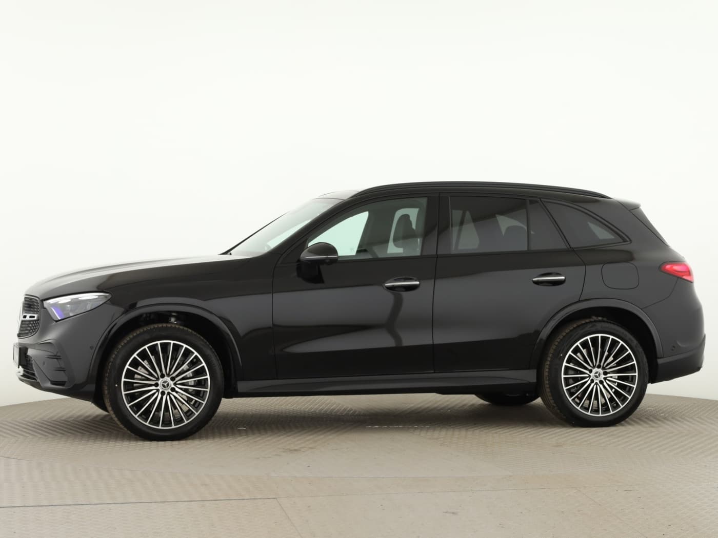 Mercedes-Benz GLC 300 de 4MATIC mit EQ Hybrid Technologie Bild 7
