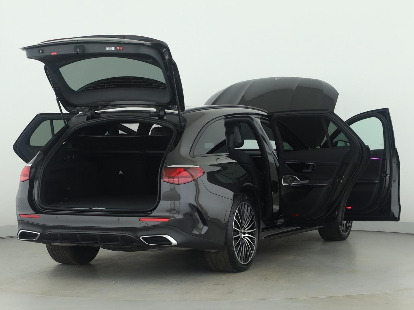 Mercedes-Benz E 450 4MATIC T-Modell Bild 9
