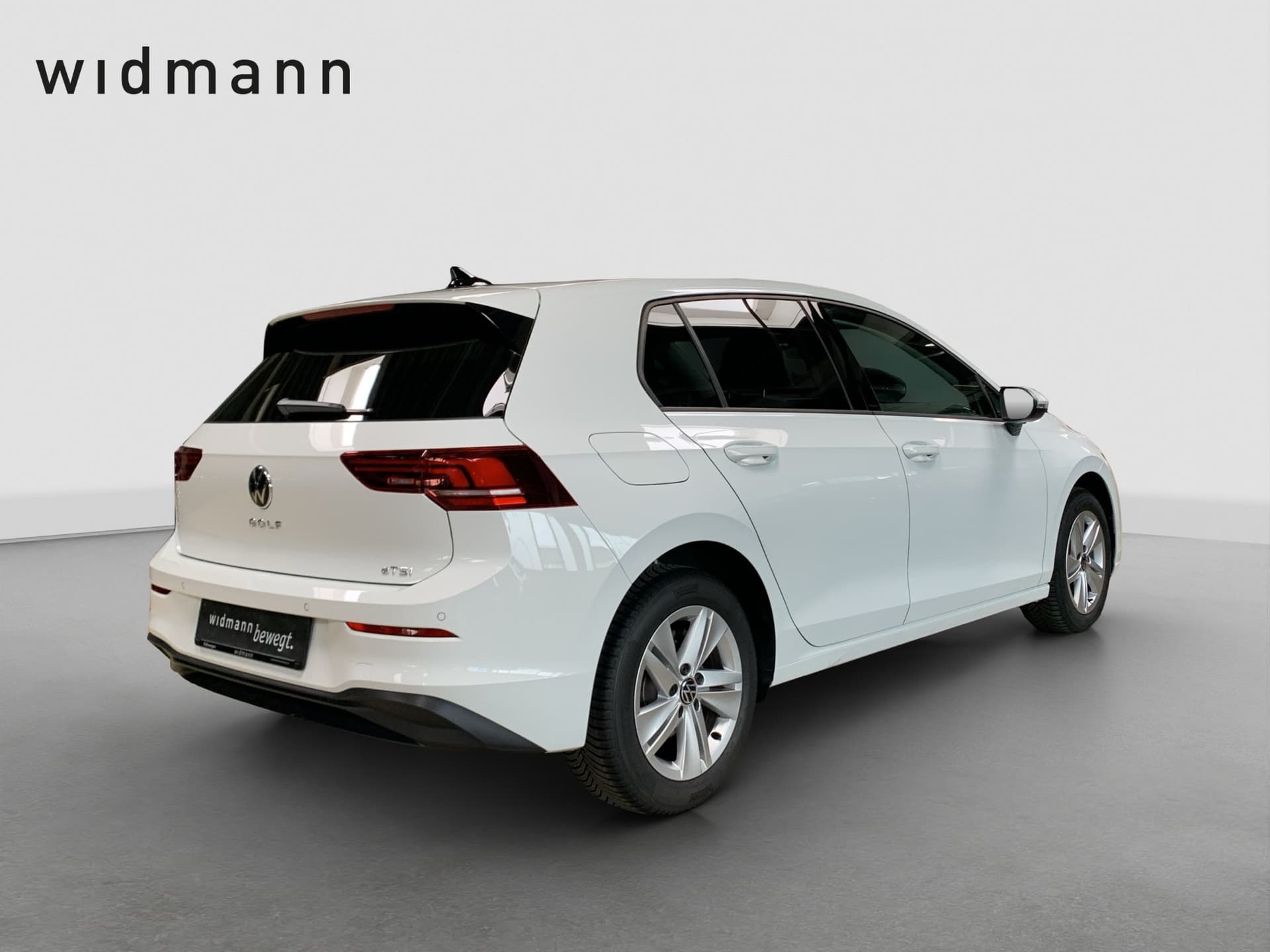 Volkswagen Golf Life 115 PS eTSI DSG ACC Kamera Standheizung Bild 2