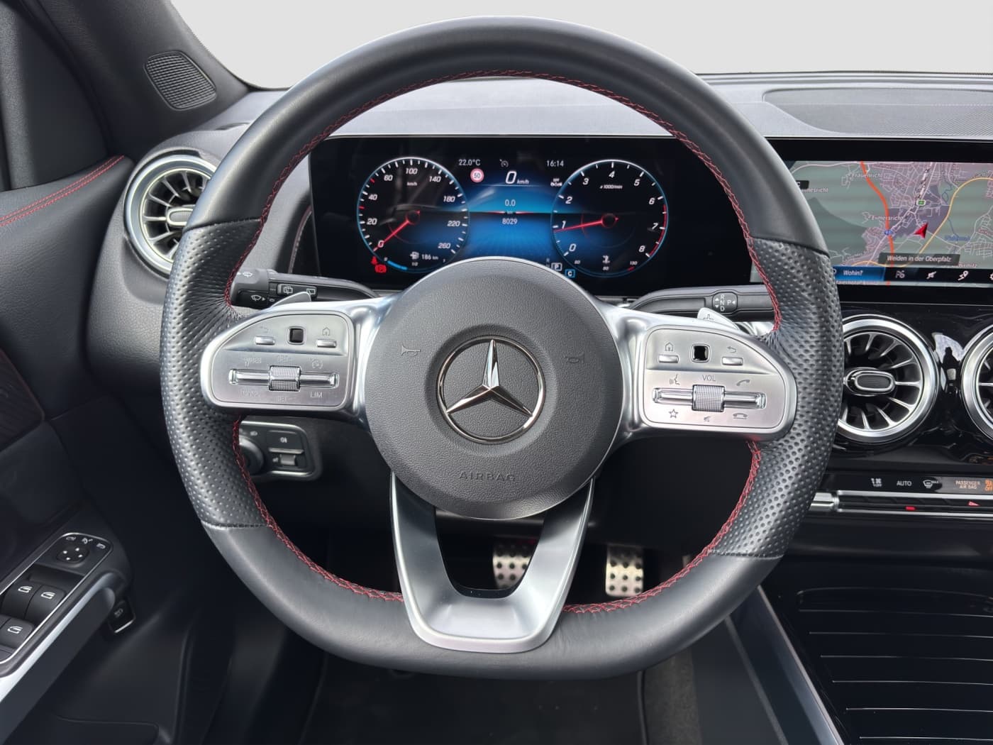 Mercedes-Benz GLB 250 4M Bild 10